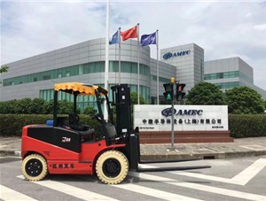 上海中微半導體設備有限公司采購杭州叉車案例